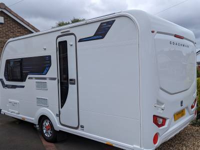 Coachman VIP 460/2,solar panel,end washroom caravan for sale